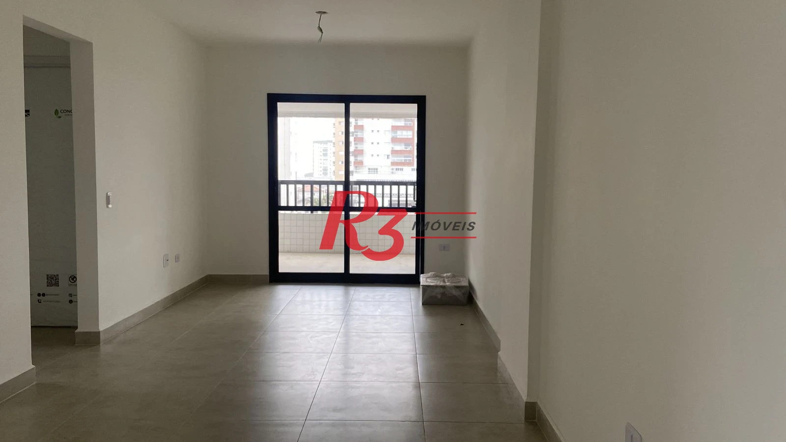 Apartamento com 2 dormitórios à venda, 72 m² por R$ 580.000,00 - Vila Guilhermina - Praia Grande/SP