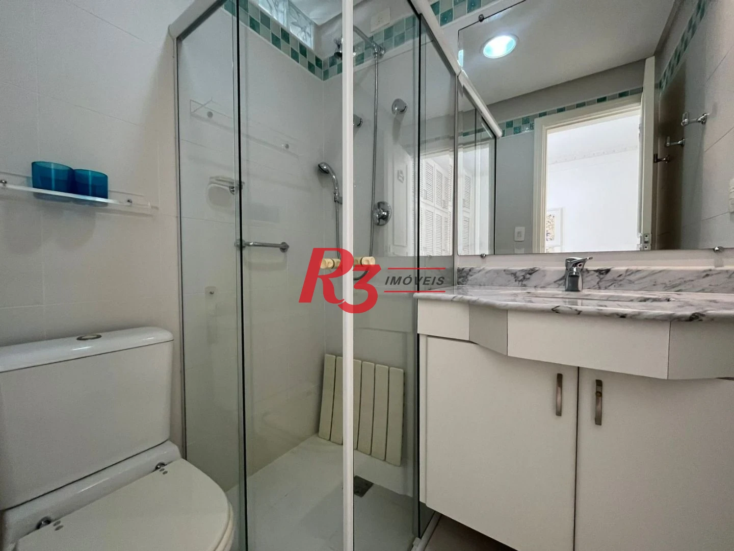 Apartamento com 3 dormitórios à venda, 120 m² por R$ 1.300.000,00 - Centro - Guarujá/SP