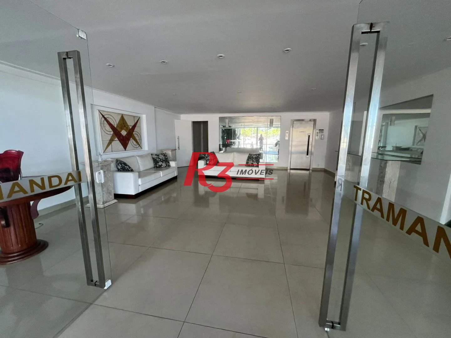 Apartamento com 3 dormitórios à venda, 120 m² por R$ 1.300.000,00 - Centro - Guarujá/SP