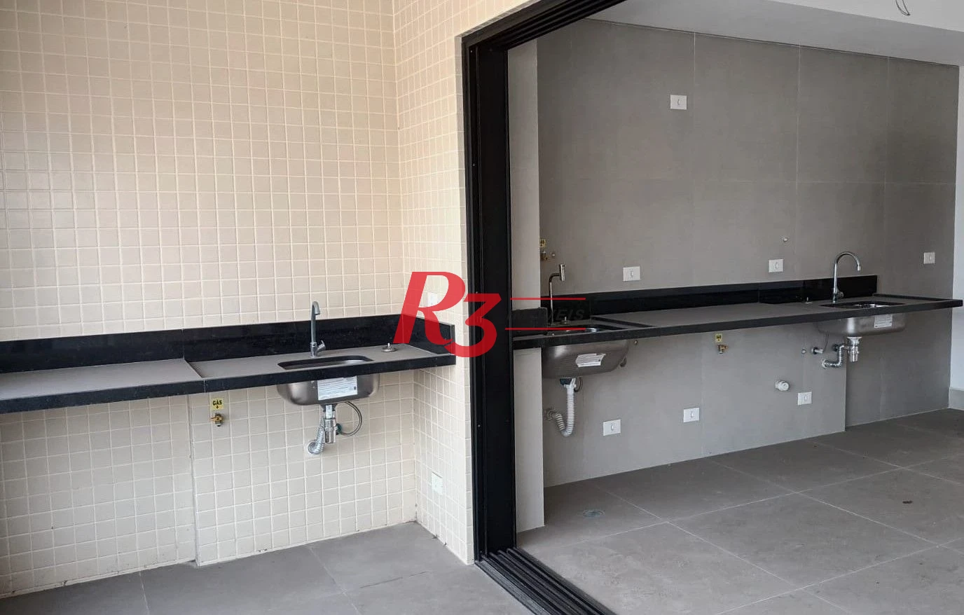 Apartamento à venda, 75 m² por R$ 996.420,00 - José Menino - Santos/SP