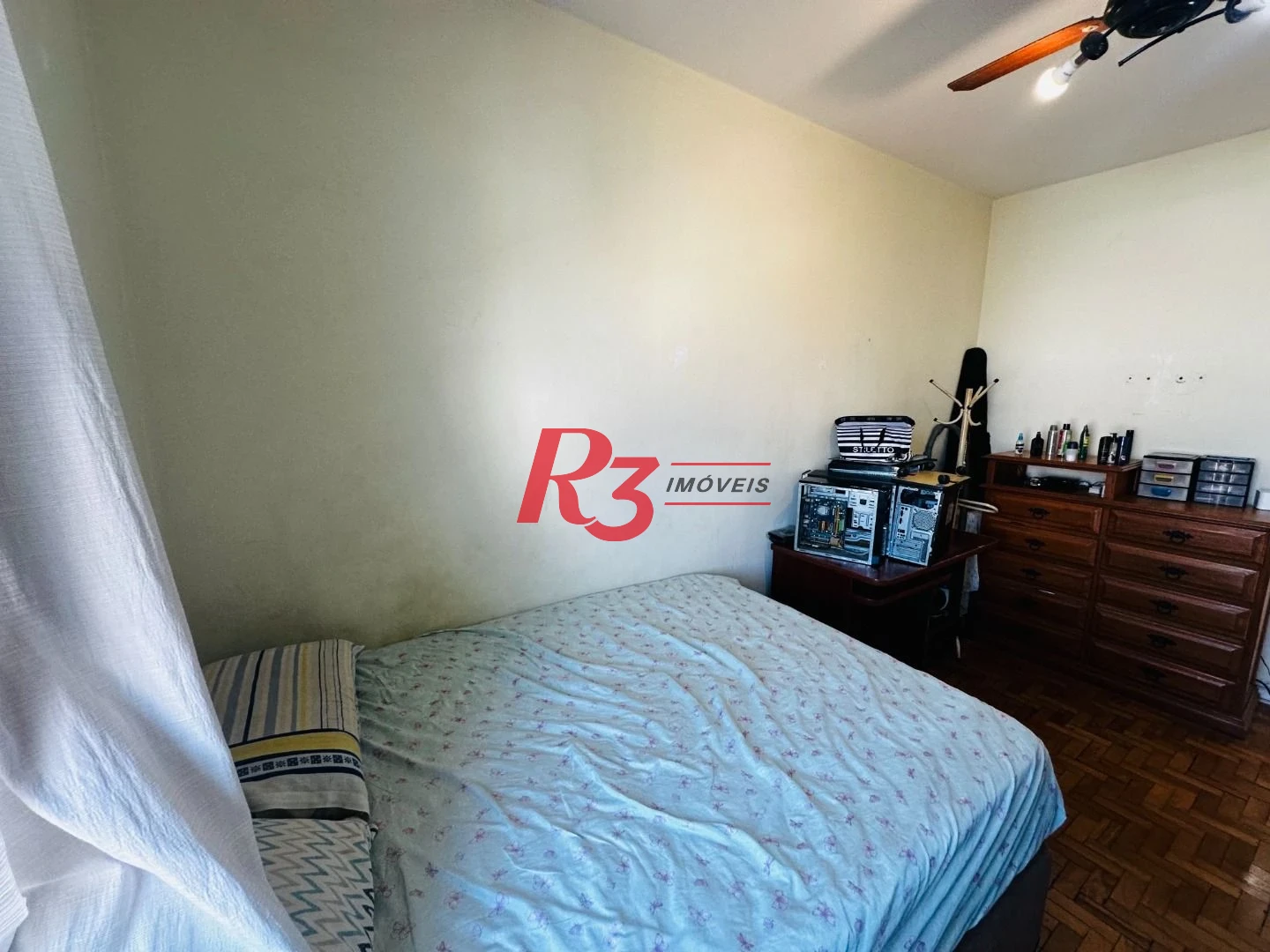 Apartamento com 3 dormitórios à venda, 104 m² por R$ 590.000,00 - Campo Grande - Santos/SP