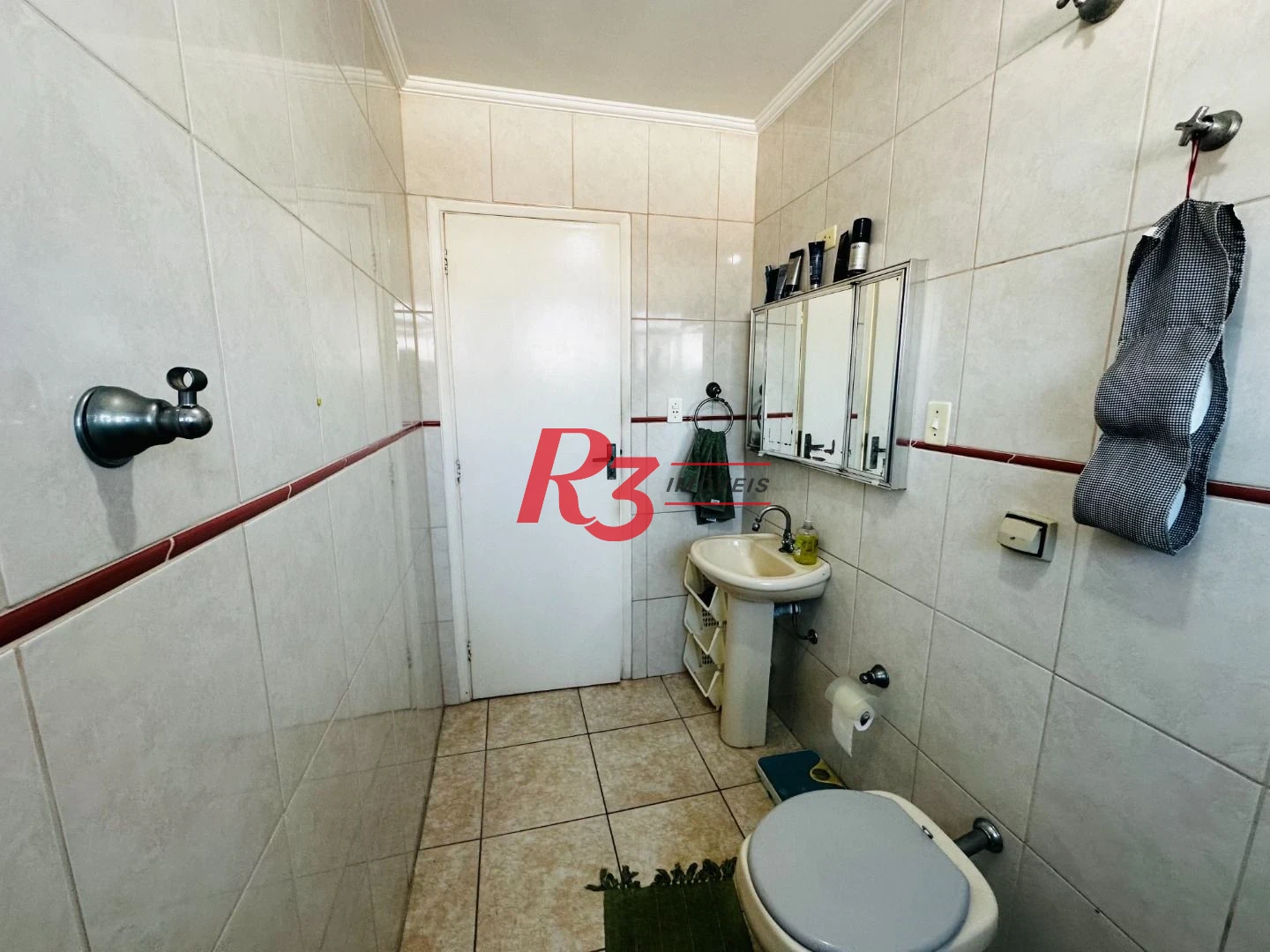 Apartamento com 3 dormitórios à venda, 104 m² por R$ 590.000,00 - Campo Grande - Santos/SP