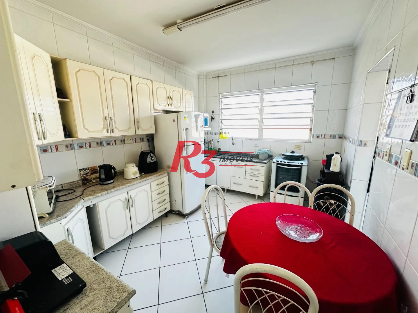 Apartamento com 3 dormitórios à venda, 104 m² por R$ 590.000,00 - Campo Grande - Santos/SP
