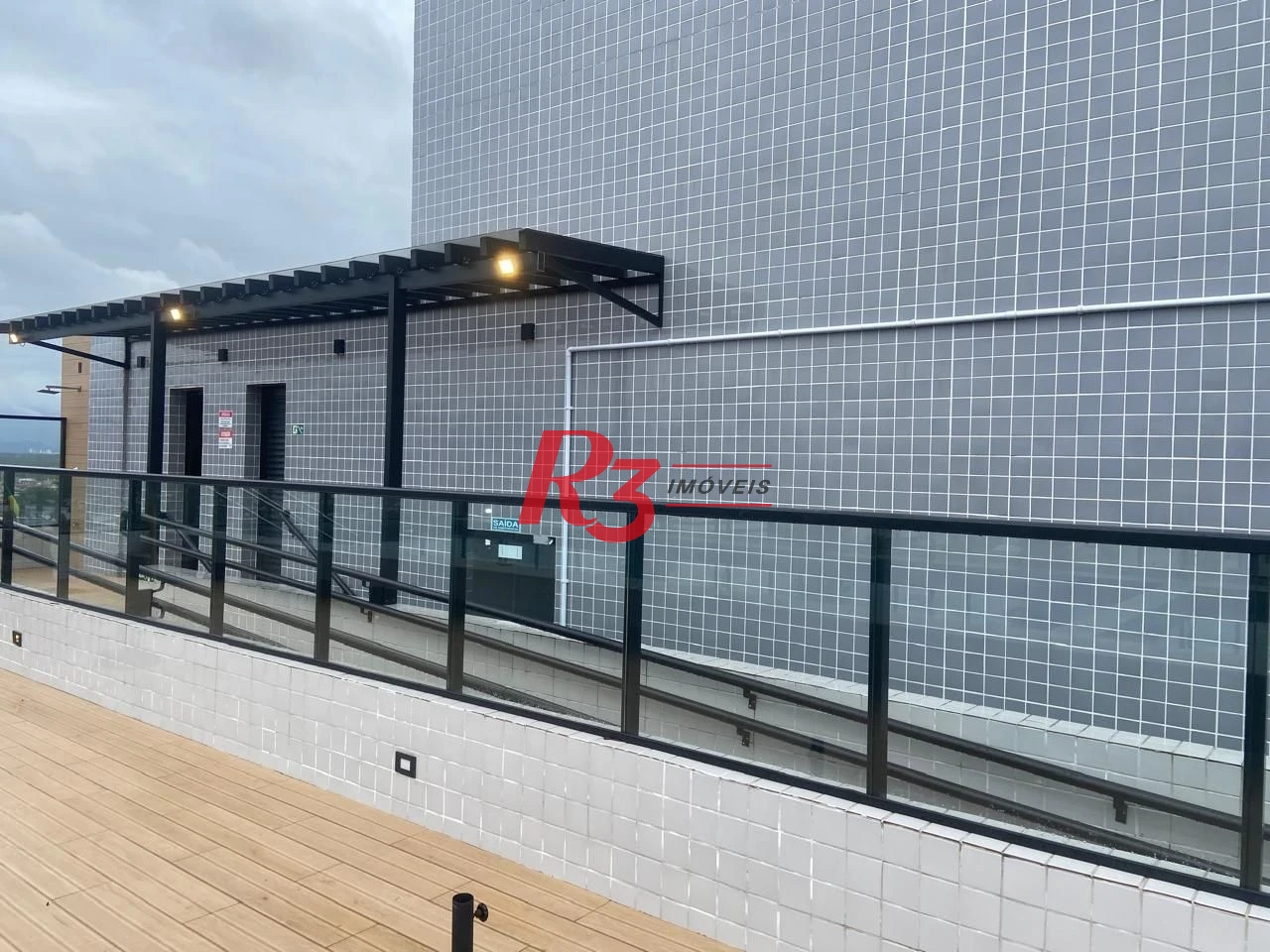 Apartamento com 2 dormitórios à venda, 81 m² por R$ 510.000,00 - Vila Guilhermina - Praia Grande/SP