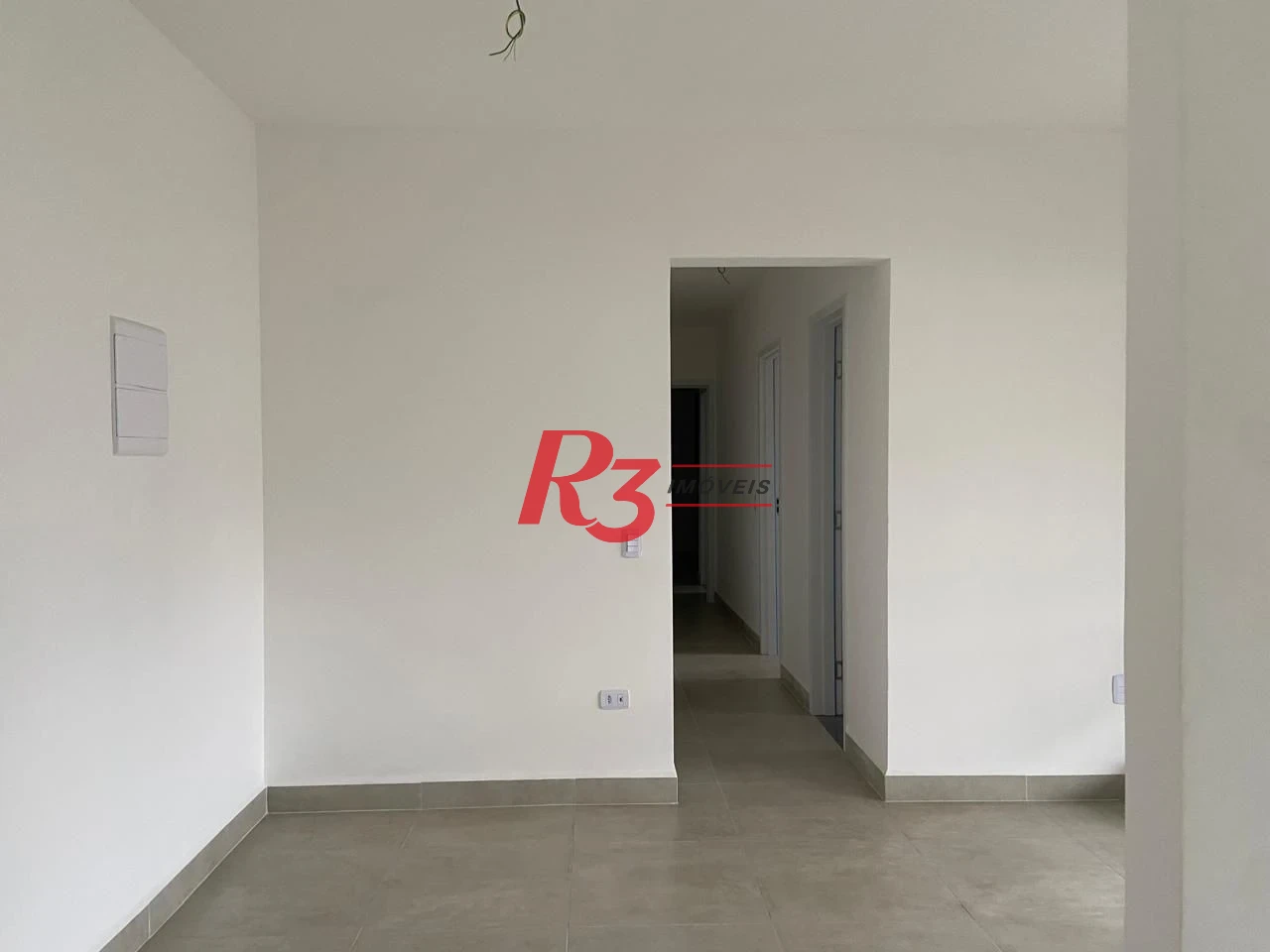 Apartamento com 2 dormitórios à venda, 81 m² por R$ 510.000,00 - Vila Guilhermina - Praia Grande/SP