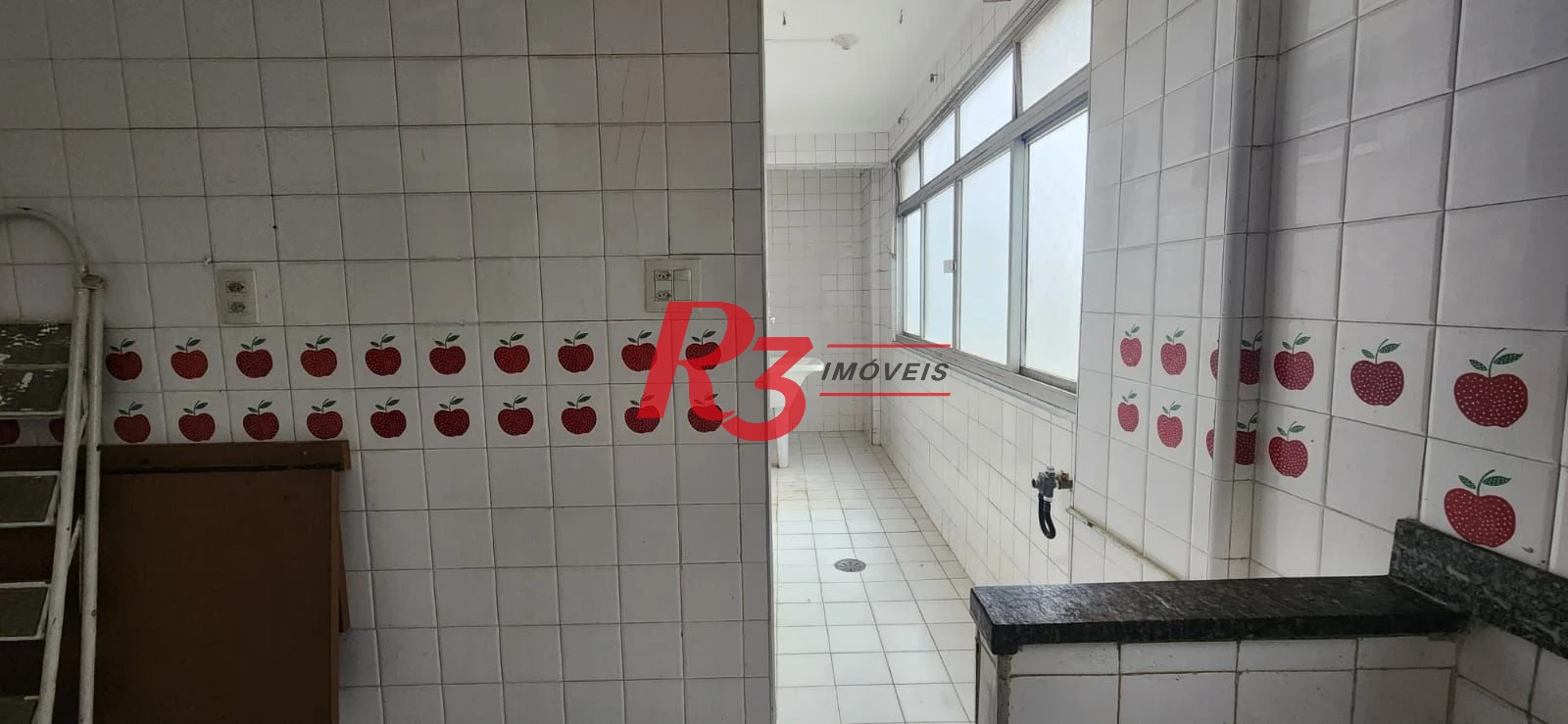 Apartamento à venda, 107 m² por R$ 605.000,00 - Boqueirão - Santos/SP