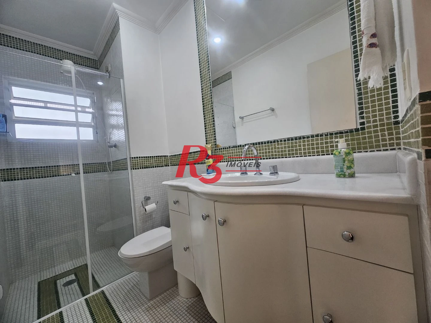 Apartamento com 3 dormitórios à venda, 110 m² por R$ 680.000,00 - Boqueirão - Santos/SP