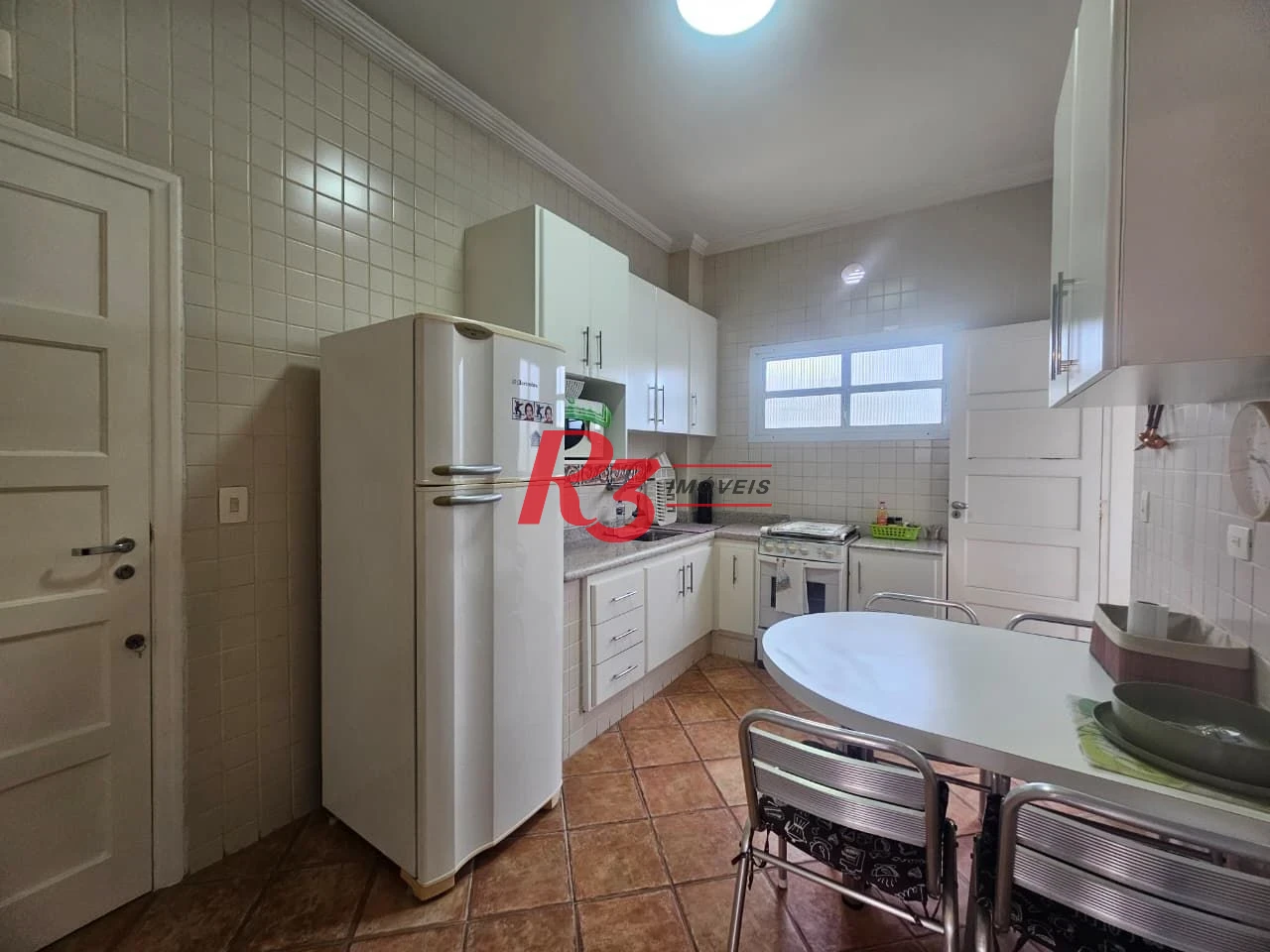 Apartamento com 3 dormitórios à venda, 110 m² por R$ 680.000,00 - Boqueirão - Santos/SP