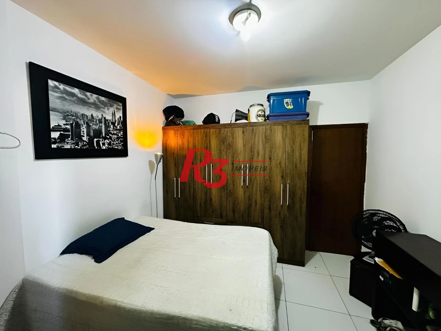 Apartamento com 2 dormitórios à venda, 72 m² por R$ 350.000,00 - Encruzilhada - Santos/SP