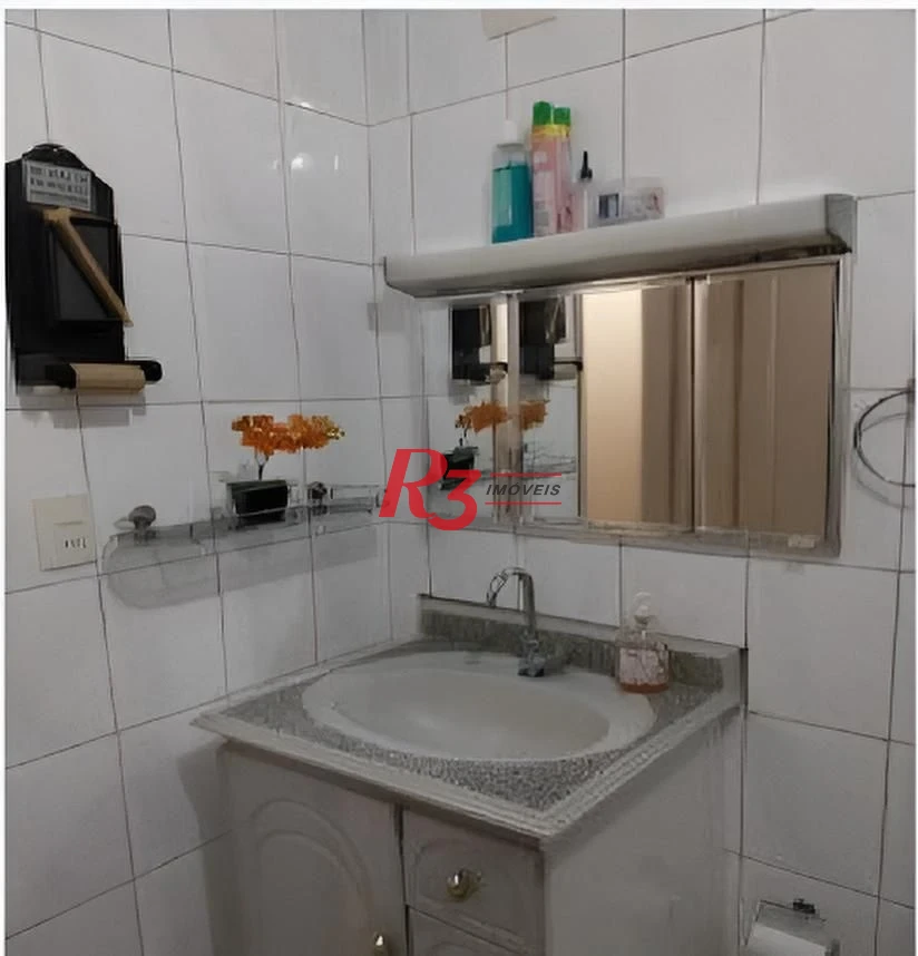 Apartamento com 2 dormitórios à venda, 72 m² por R$ 350.000,00 - Encruzilhada - Santos/SP