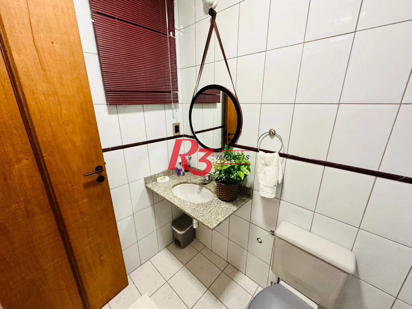 Sala, 53 m² - venda por R$ 300.000,00 ou aluguel por R$ 3.000,00/mês - Vila Nova - Santos/SP