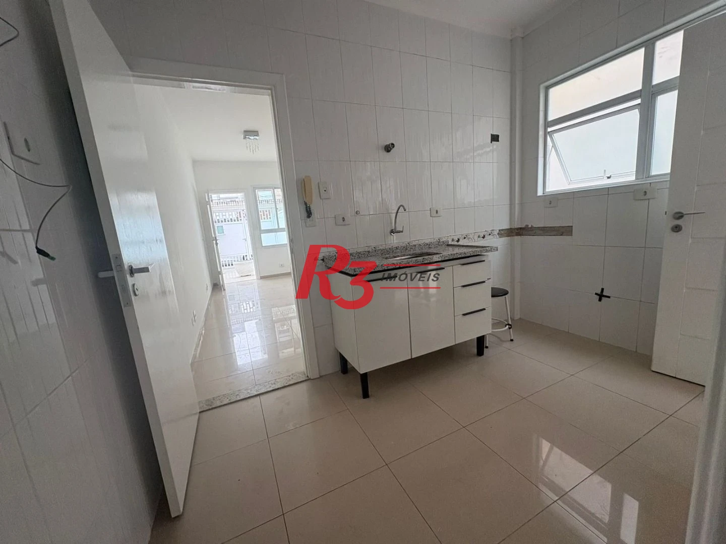 Casa com 2 dormitórios para alugar, 100 m² por R$ 3.700,00/mês - Aparecida - Santos/SP