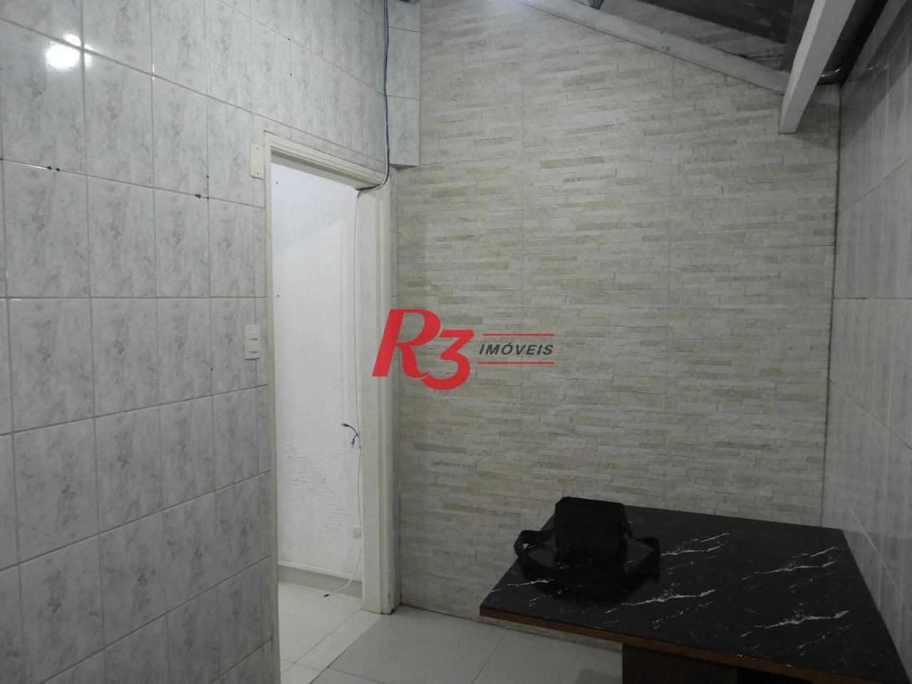 Loja à venda, 72 m² por R$ 640.000,00 - Gonzaga - Santos/SP