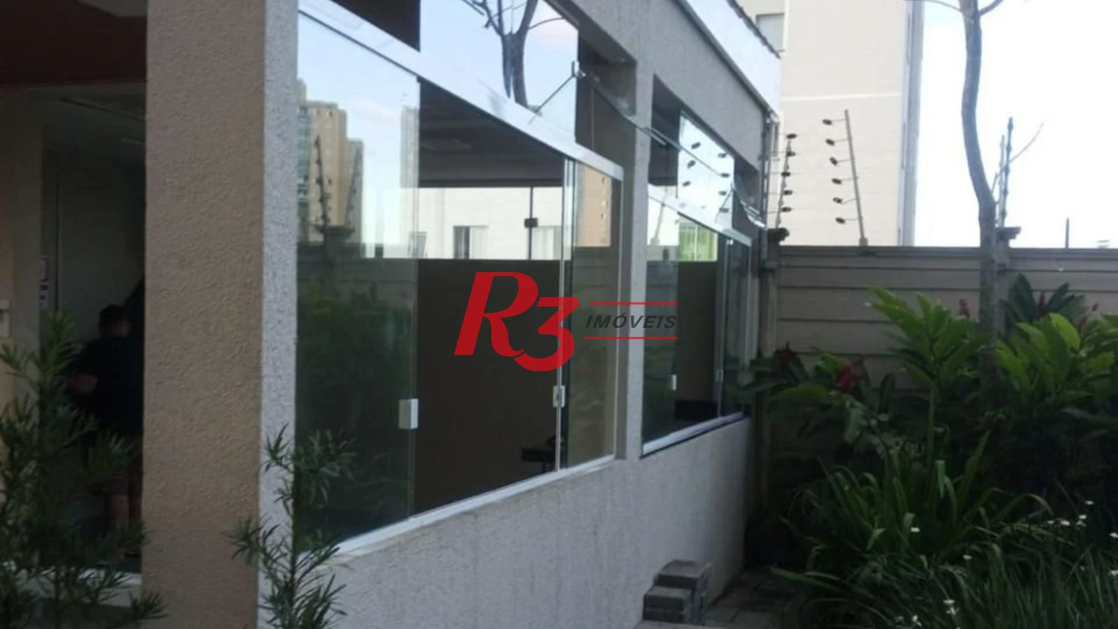 Apartamento com 2 dormitórios à venda, 45 m² por R$ 300.000,00 - Castelo - Santos/SP