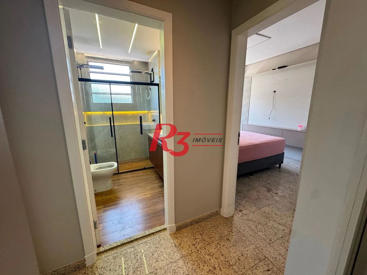 Apartamento para alugar, 107 m² por R$ 9.000,01/mês - Ponta da Praia - Santos/SP