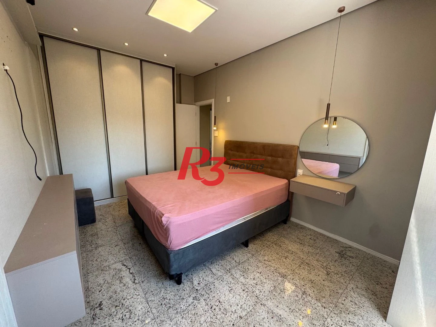 Apartamento para alugar, 107 m² por R$ 9.000,01/mês - Ponta da Praia - Santos/SP