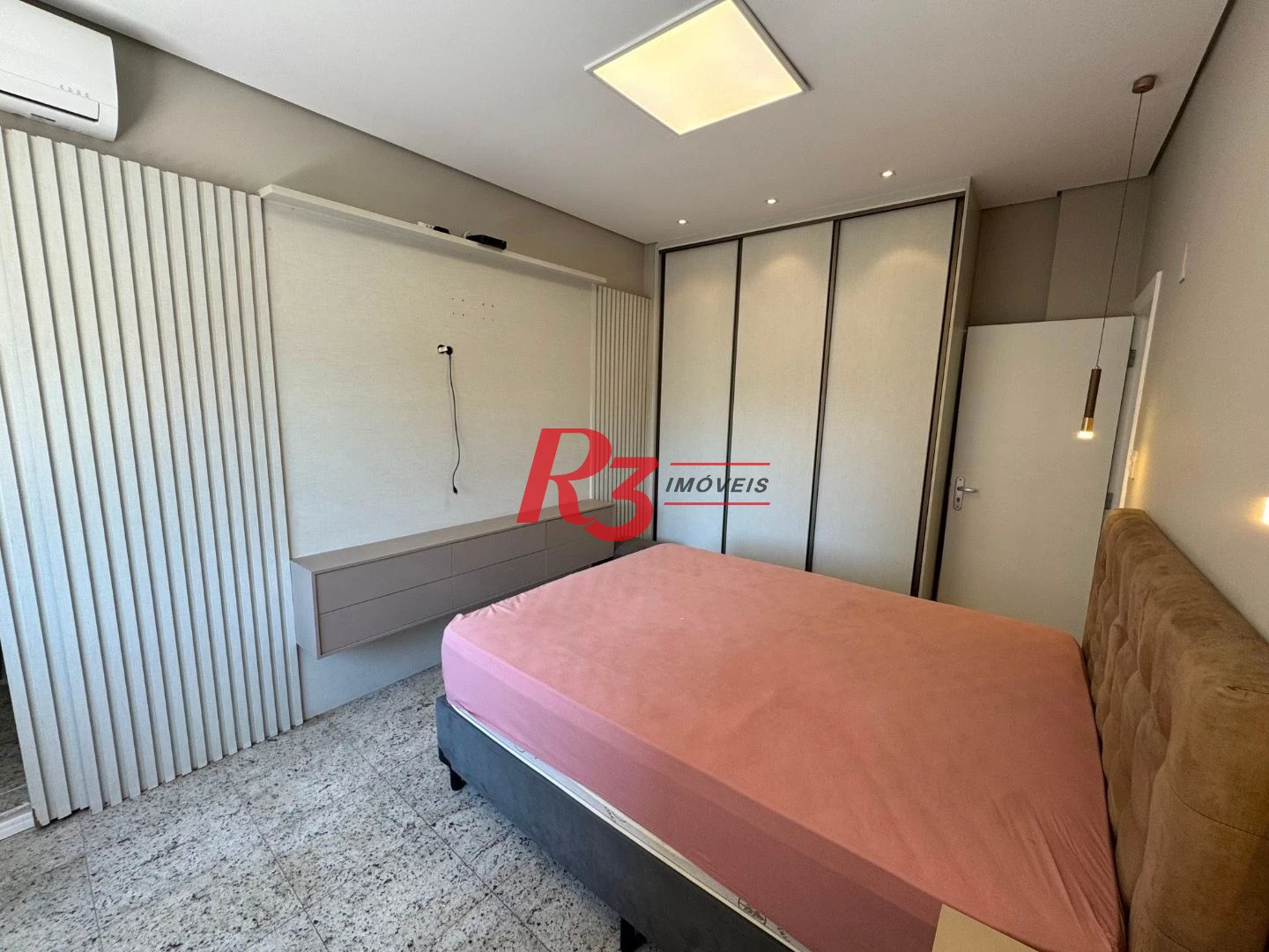 Apartamento para alugar, 107 m² por R$ 9.000,01/mês - Ponta da Praia - Santos/SP