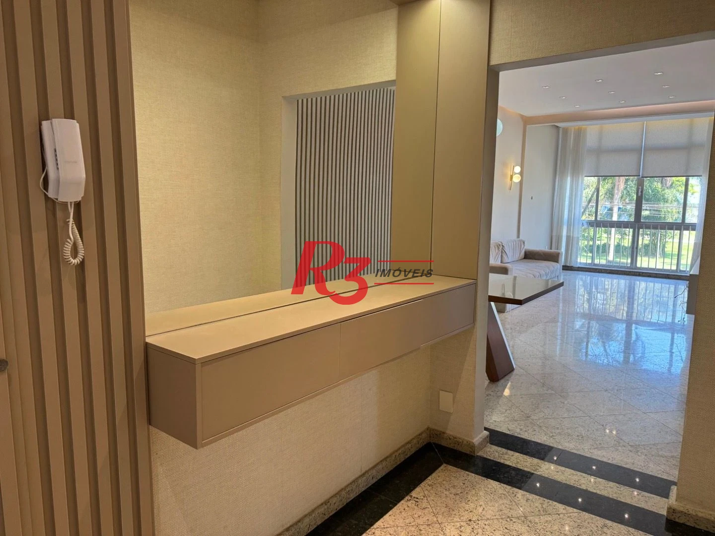 Apartamento para alugar, 107 m² por R$ 9.000,01/mês - Ponta da Praia - Santos/SP