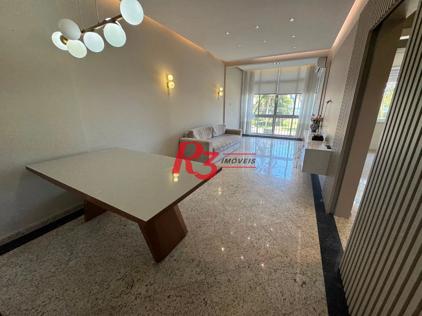 Apartamento para alugar, 107 m² por R$ 9.000,01/mês - Ponta da Praia - Santos/SP