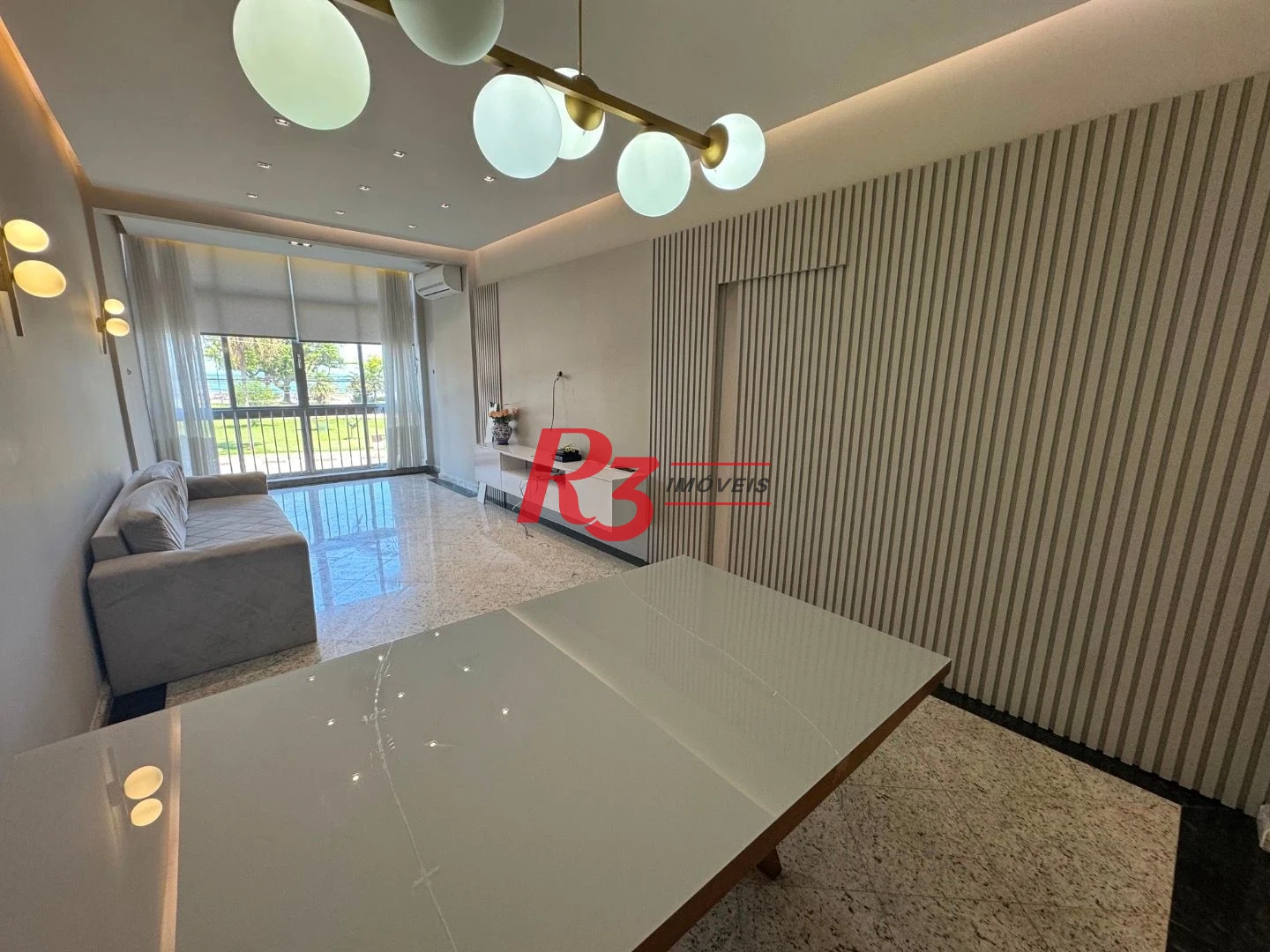 Apartamento para alugar, 107 m² por R$ 9.000,01/mês - Ponta da Praia - Santos/SP