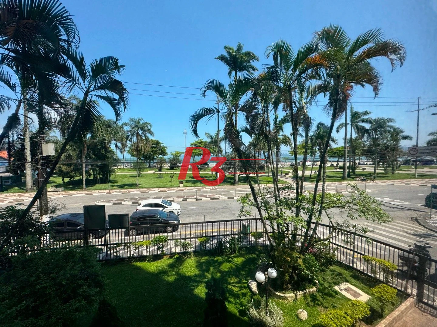 Apartamento para alugar, 107 m² por R$ 9.000,01/mês - Ponta da Praia - Santos/SP
