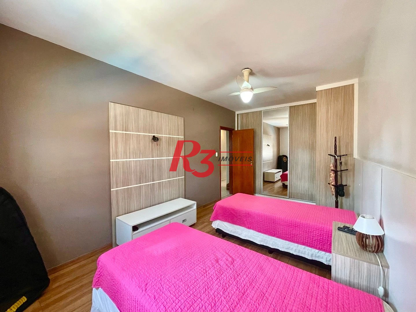 Apartamento, 150 m² - venda por R$ 1.500.000,00 ou aluguel por R$ 18.000,00/mês - Ponta da Praia - Santos/SP
