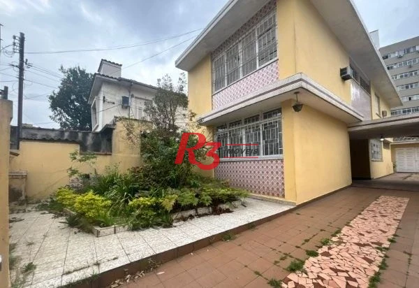 Sobrado com 3 dormitórios, 250 m² - venda por R$ 3.200.000,00 ou aluguel por R$ 24.300,01/mês - Encruzilhada - Santos/SP
