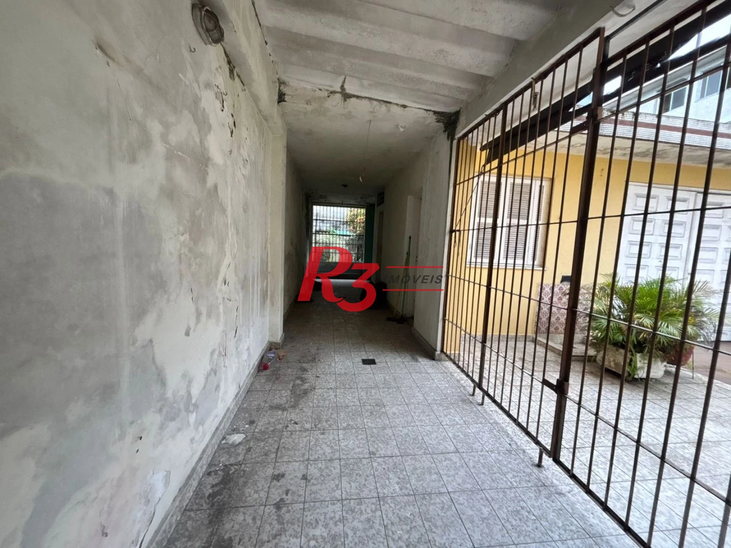 Sobrado com 3 dormitórios, 250 m² - venda por R$ 3.200.000,00 ou aluguel por R$ 24.300,01/mês - Encruzilhada - Santos/SP
