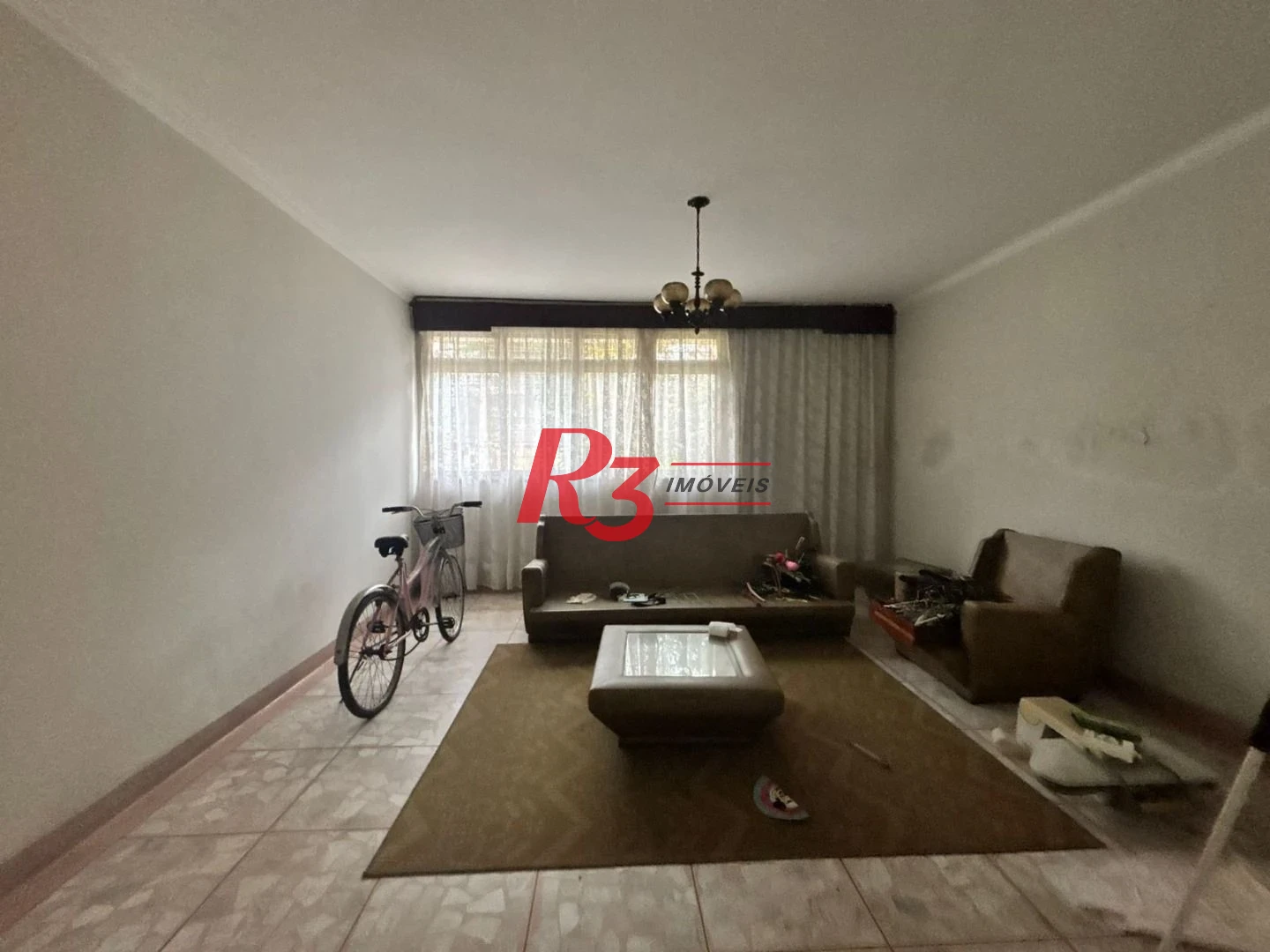 Sobrado com 3 dormitórios, 250 m² - venda por R$ 3.200.000,00 ou aluguel por R$ 24.300,01/mês - Encruzilhada - Santos/SP