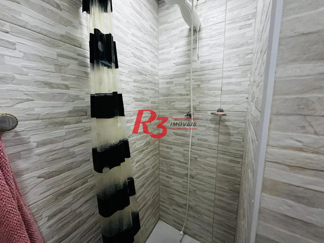 Apartamento com 1 dormitório à venda, 39 m² por R$ 300.000,00 - Ilha Porchat - São Vicente/SP