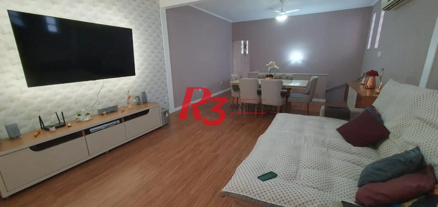 Casa com 3 dormitórios à venda, 149 m² por R$ 910.000,00 - Vila Belmiro - Santos/SP