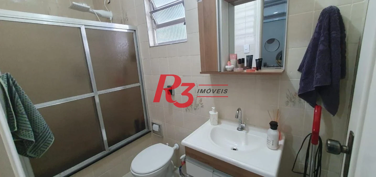 Casa com 3 dormitórios à venda, 149 m² por R$ 910.000,00 - Vila Belmiro - Santos/SP
