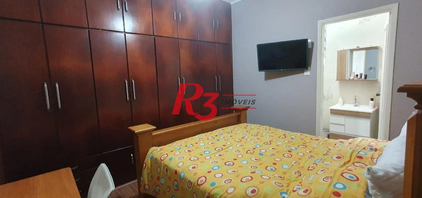 Casa com 3 dormitórios à venda, 149 m² por R$ 910.000,00 - Vila Belmiro - Santos/SP