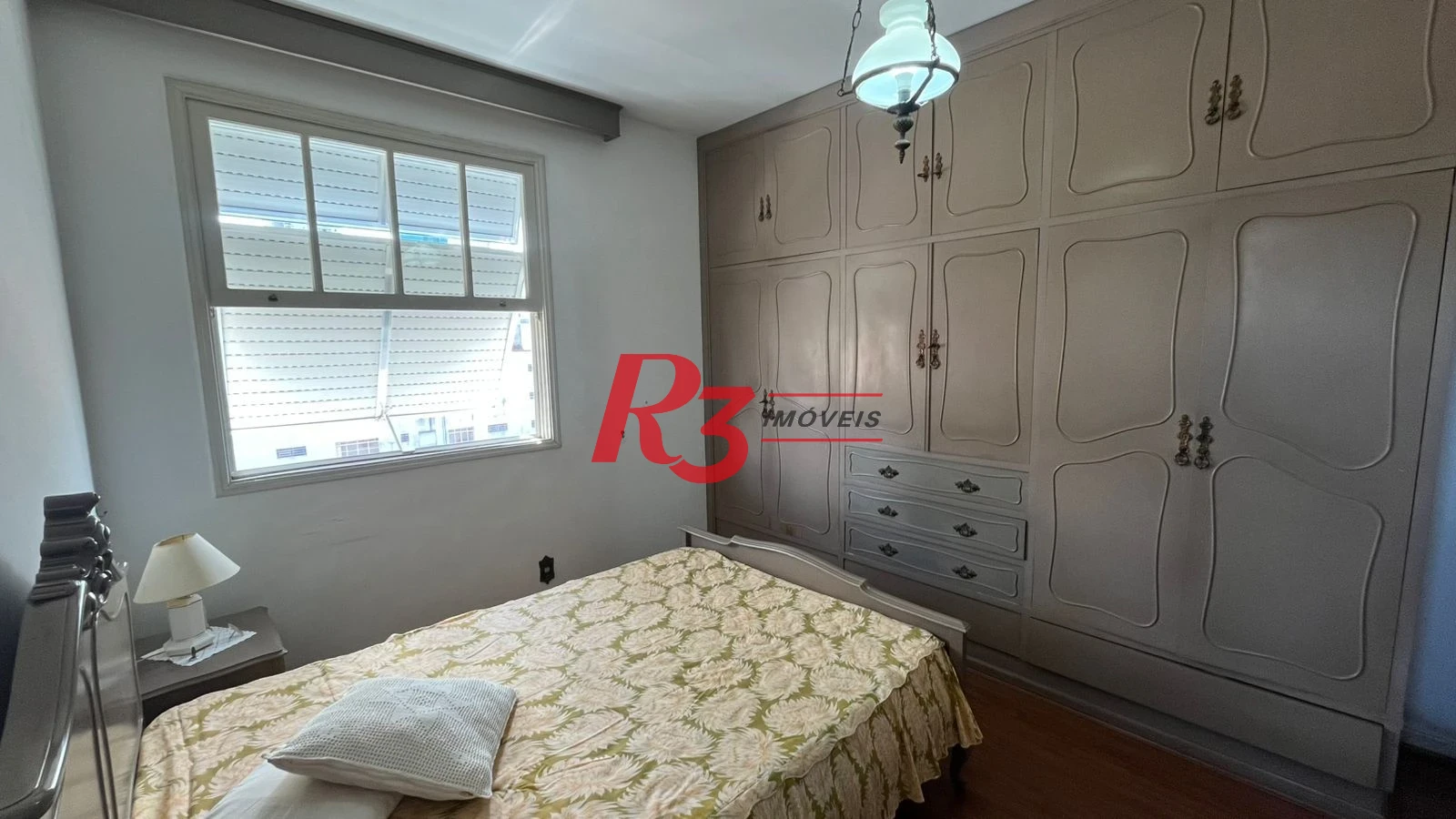 Apartamento com 3 dormitórios à venda, 140 m² por R$ 799.000,00 - Gonzaga - Santos/SP