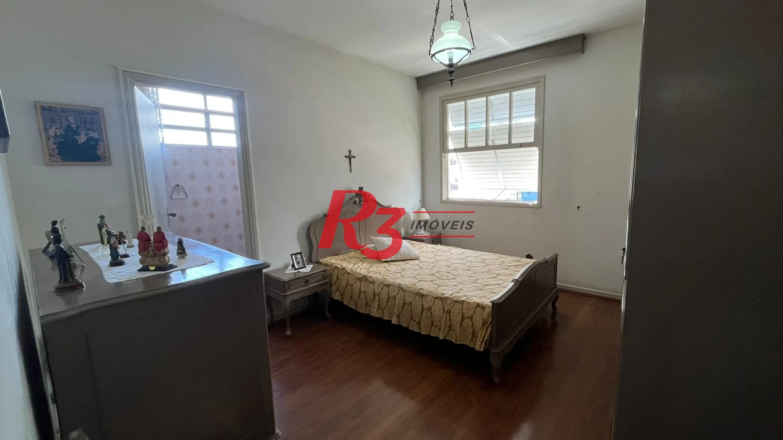 Apartamento com 3 dormitórios à venda, 140 m² por R$ 799.000,00 - Gonzaga - Santos/SP