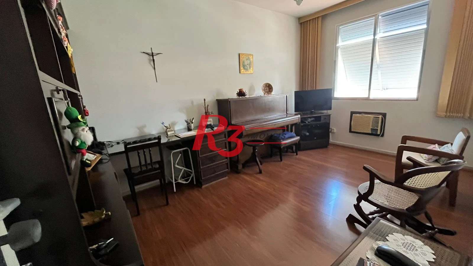 Apartamento com 3 dormitórios à venda, 140 m² por R$ 799.000,00 - Gonzaga - Santos/SP
