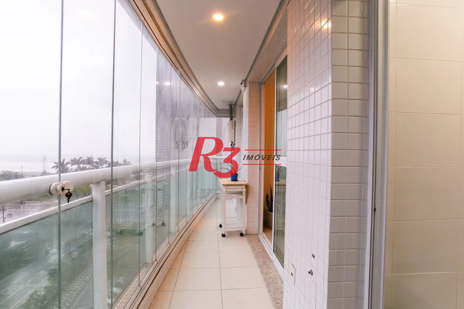 Apartamento com 1 dormitório à venda, 54 m² por R$ 735.000,00 - José Menino - Santos/SP