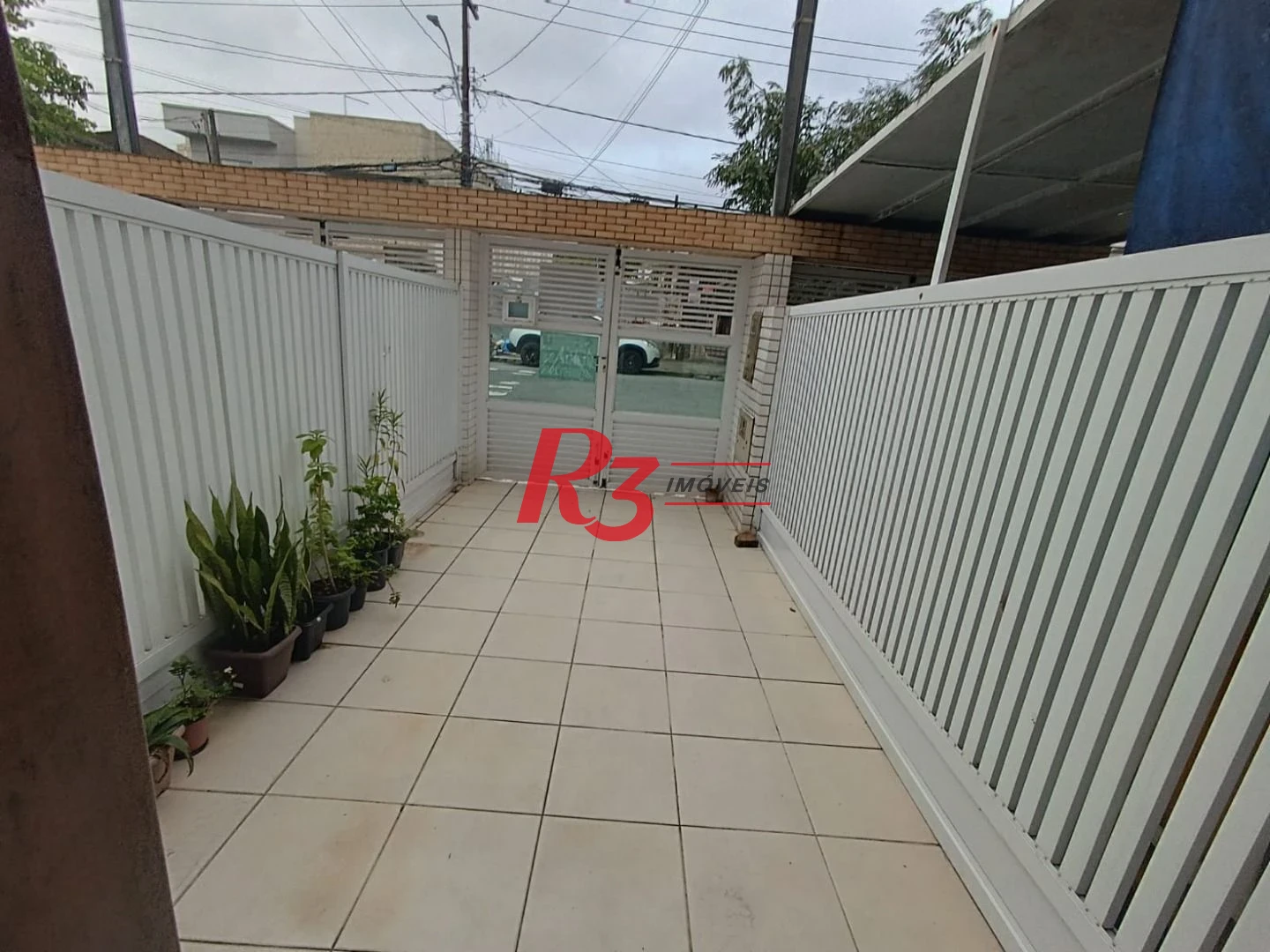 Casa com 3 dormitórios à venda, 105 m² por R$ 800.000,00 - Vila Belmiro - Santos/SP