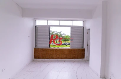 Apartamento com 2 dormitórios à venda, 65 m² por R$ 555.000,00 - José Menino - Santos/SP