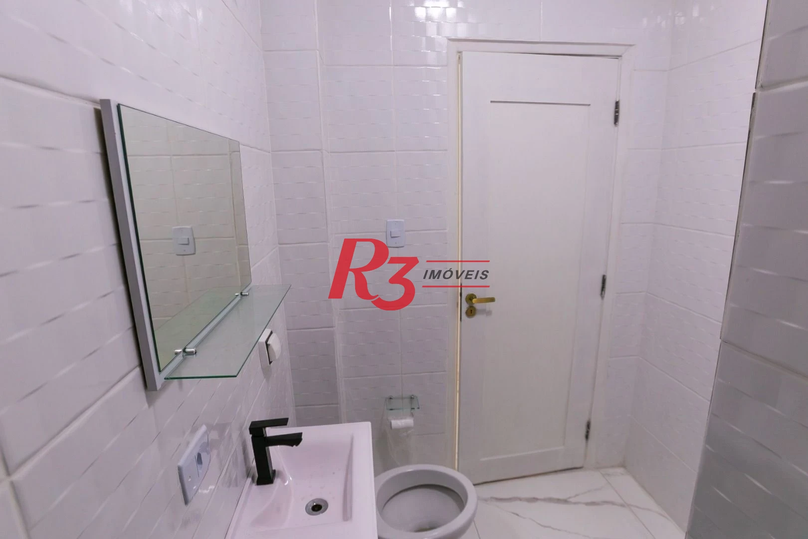 Apartamento com 2 dormitórios à venda, 65 m² por R$ 555.000,00 - José Menino - Santos/SP
