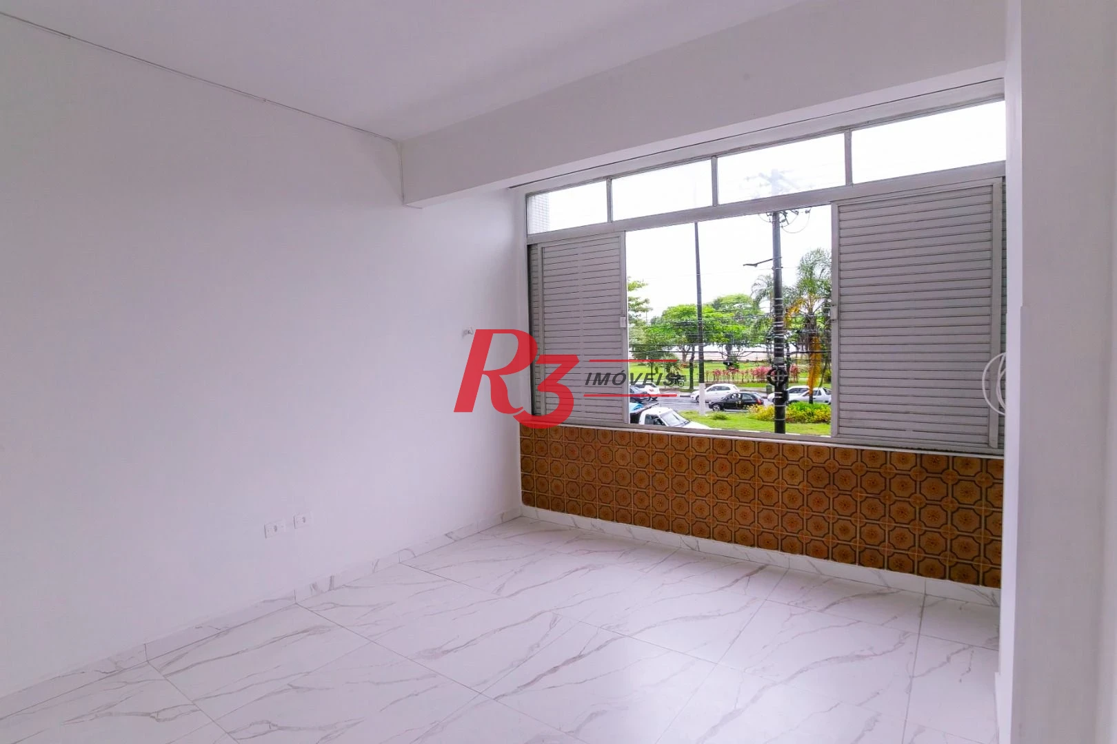 Apartamento com 2 dormitórios à venda, 65 m² por R$ 555.000,00 - José Menino - Santos/SP