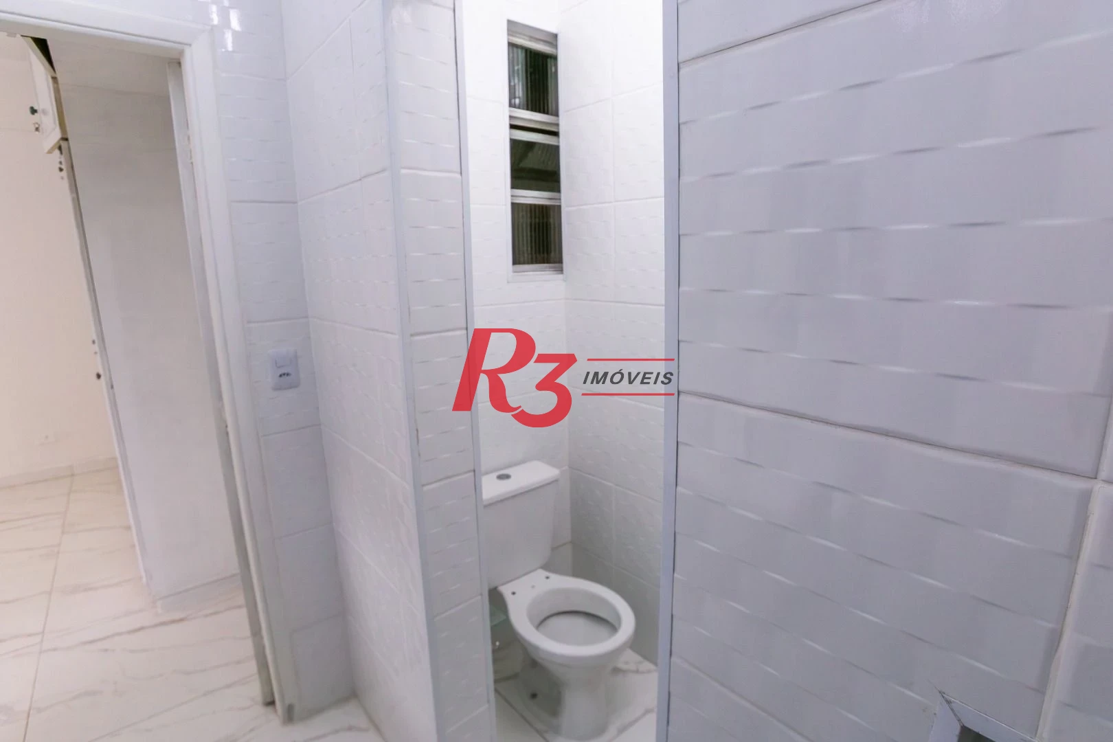 Apartamento com 2 dormitórios à venda, 65 m² por R$ 555.000,00 - José Menino - Santos/SP