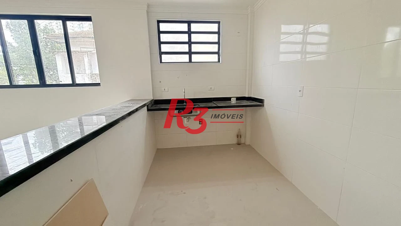 Village à venda, 75 m² por R$ 700.000,00 - Marapé - Santos/SP