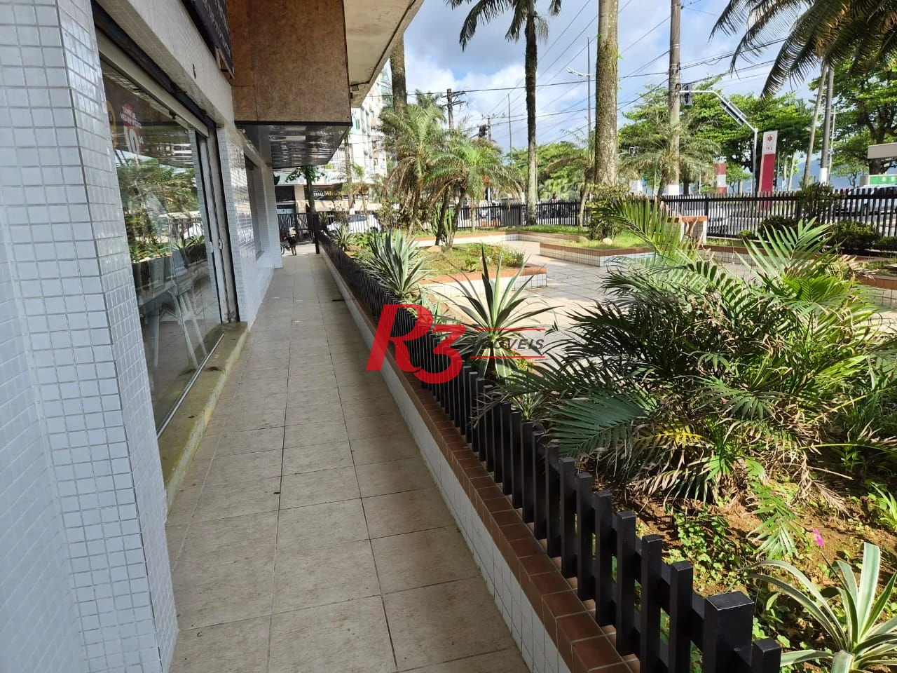 Loja, 64 m² - venda por R$ 700.000,00 ou aluguel por R$ 6.000,00/mês - Boqueirão - Santos/SP