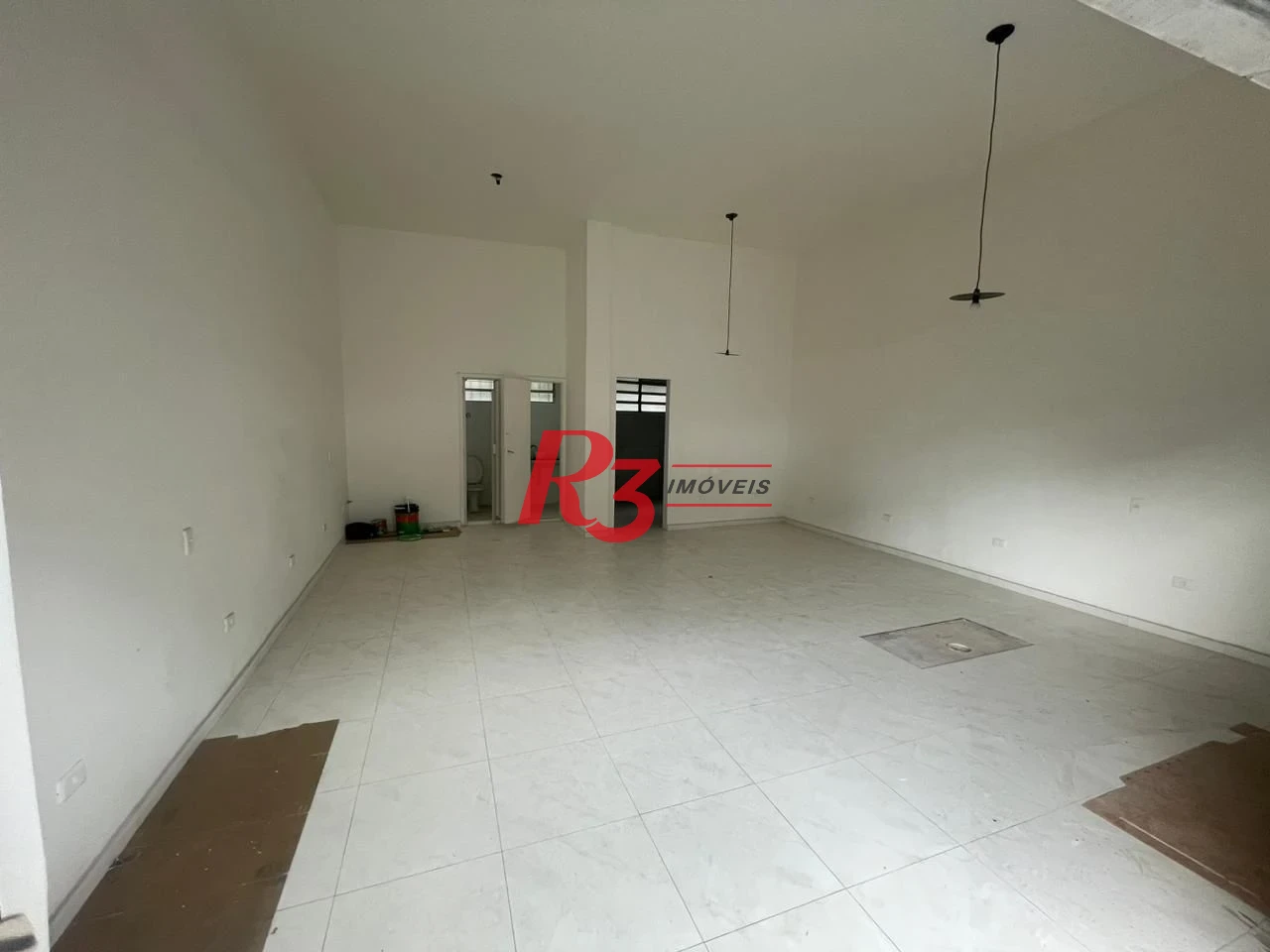 Loja, 64 m² - venda por R$ 700.000,00 ou aluguel por R$ 6.000,00/mês - Boqueirão - Santos/SP