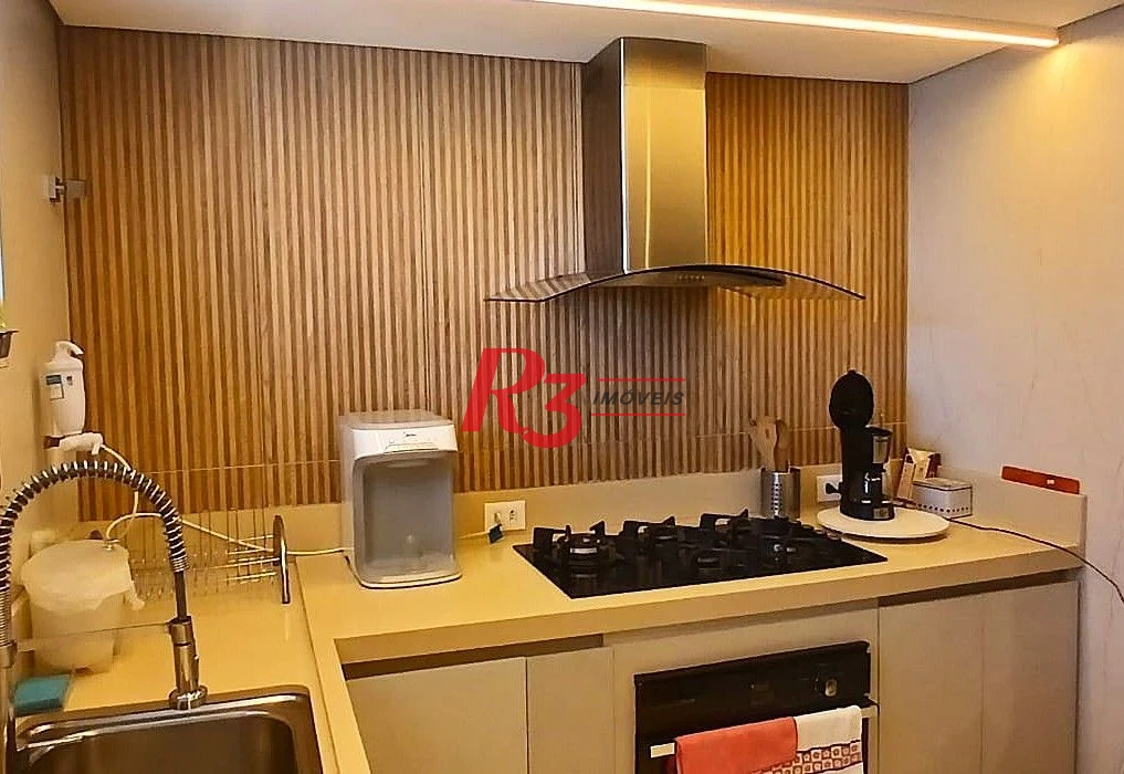 Apartamento com 3 dormitórios à venda, 157 m² por R$ 2.500.000,00 - Ponta da Praia - Santos/SP