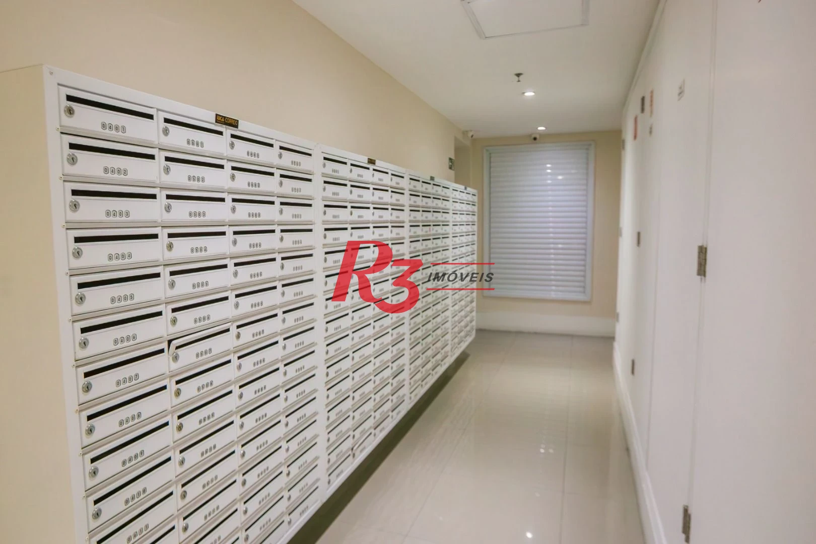 Sala para alugar, 42 m² por R$ 3.300,02/mês - Vila Matias - Santos/SP