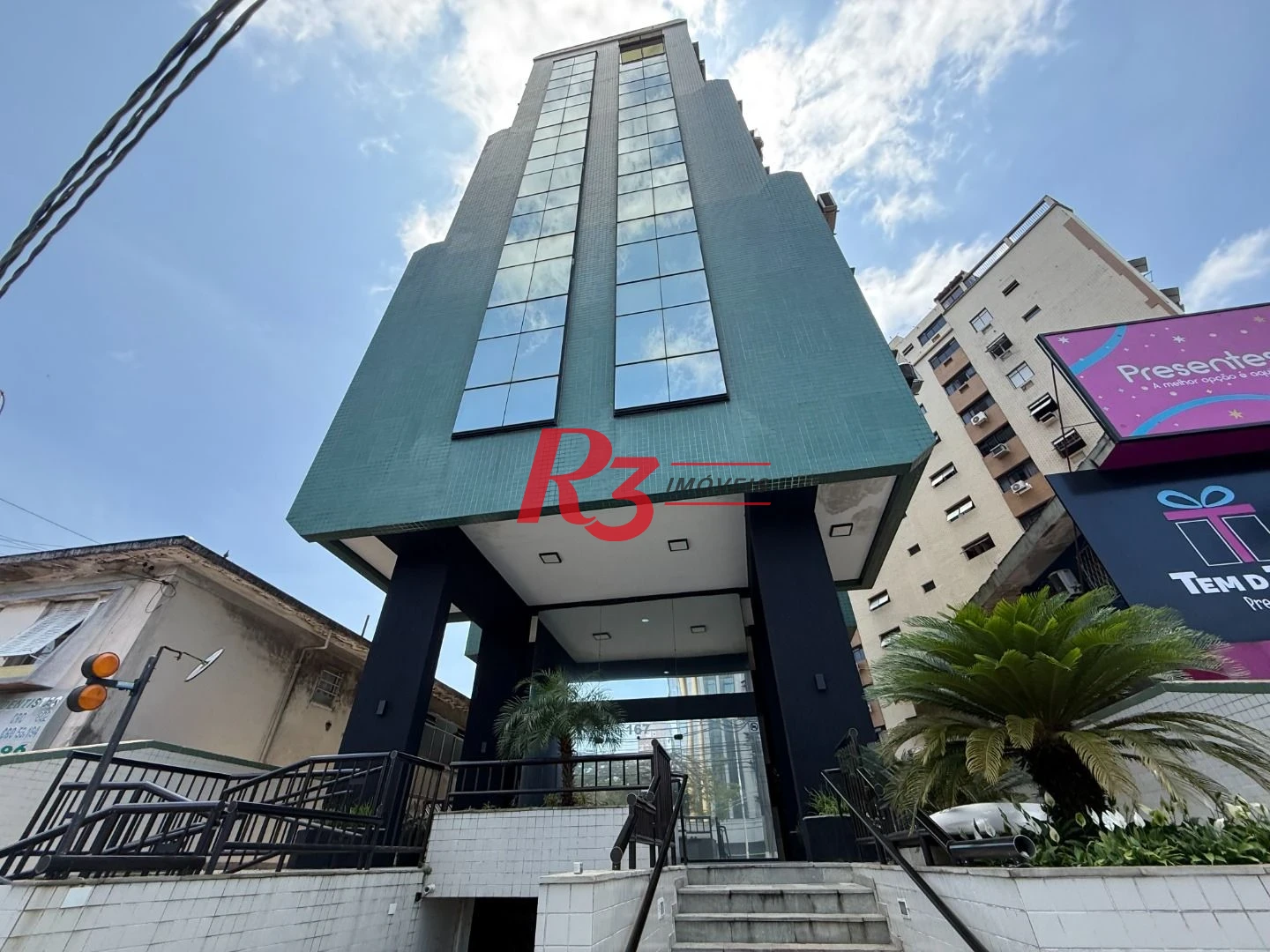 Sala à venda, 64 m² por R$ 550.000,00 - Macuco - Santos/SP