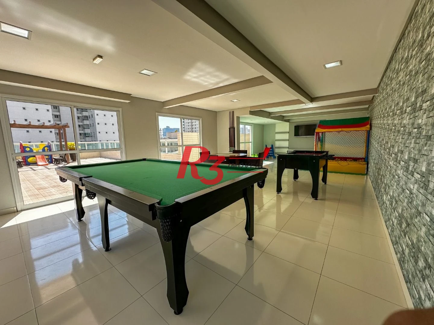 Apartamento à venda, 70 m² por R$ 590.000,00 - Vila Guilhermina - Praia Grande/SP