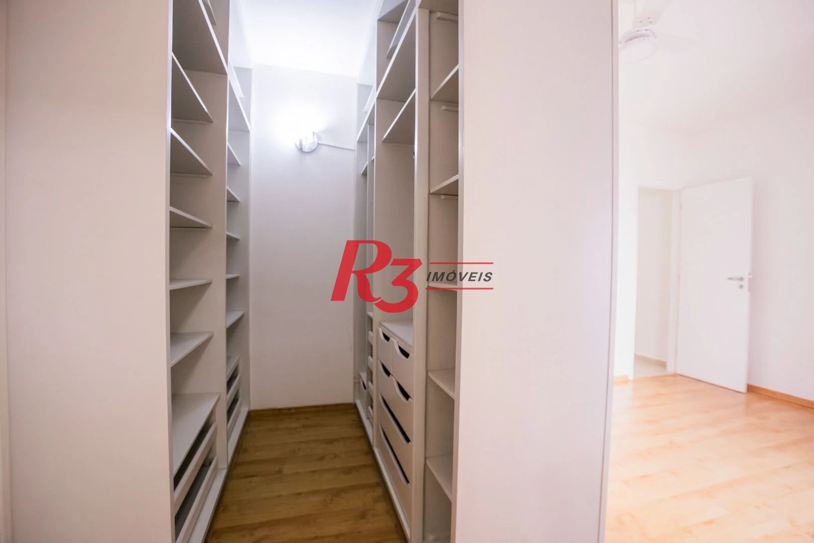 Apartamento com 2 suítes à venda, 120 m² por R$ 1.050.000 - Ponta da Praia - Santos/SP